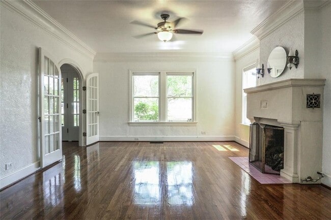 Building Photo - 2301 Enfield Rd