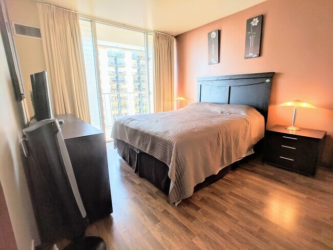 Building Photo - PAVILION AT WAIKIKI FULLY FURNISHED 1BD/1BA/1PK CENTRAL AC