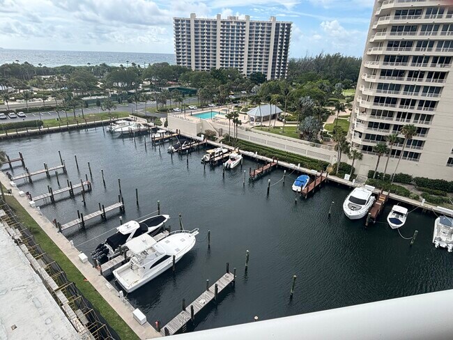 Building Photo - 4201 N Ocean Blvd
