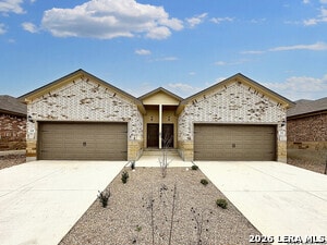 Building Photo - 351 Emma Dr