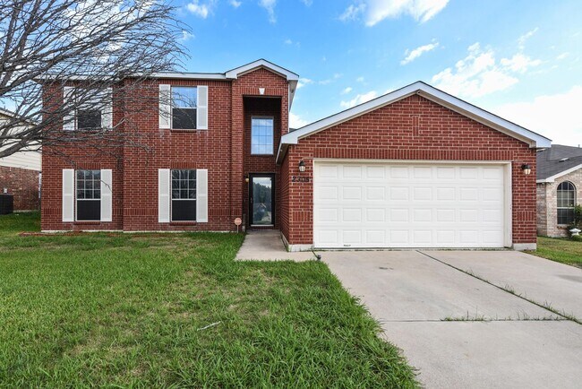 Building Photo - Elegant 4BR/3BA Home with Fireplace, Bonus Room and Open Layout!