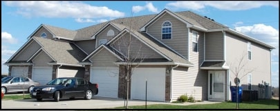 Building Photo - 901 SW Imperial Ln