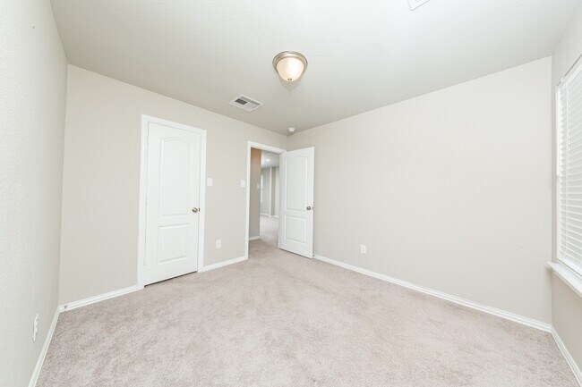 Building Photo - 31303 Palomino Ranch Path
