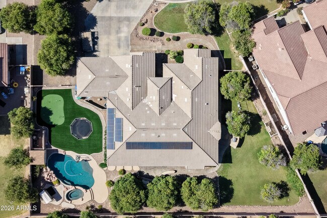 Building Photo - 4335 E Fox Cir
