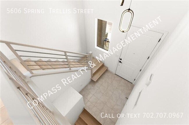 Building Photo - 5606 Spring Trellis St
