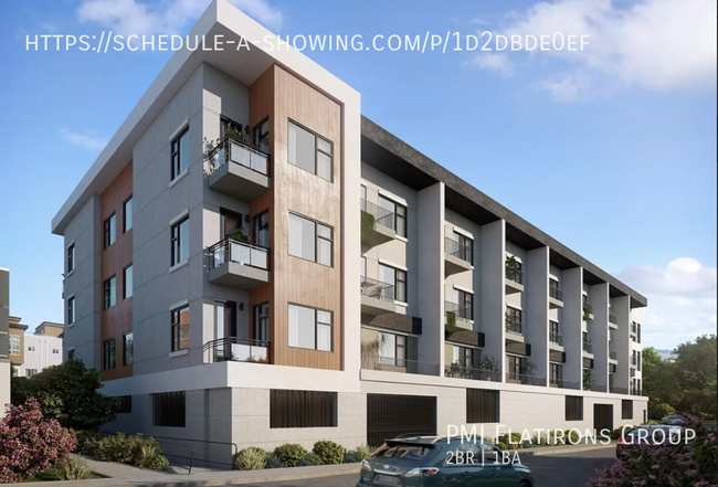 Building Photo - Chic Modern Chaffee Park Condo