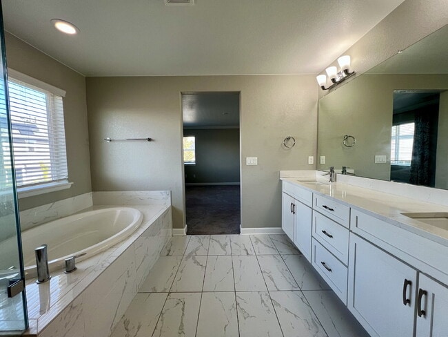 Building Photo - 4541 Prairie River Ct