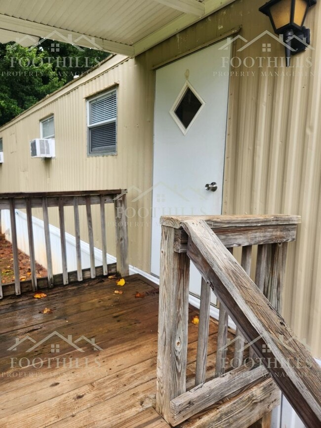 Building Photo - 3-Bedroom Single Wide in Westminister  wit...