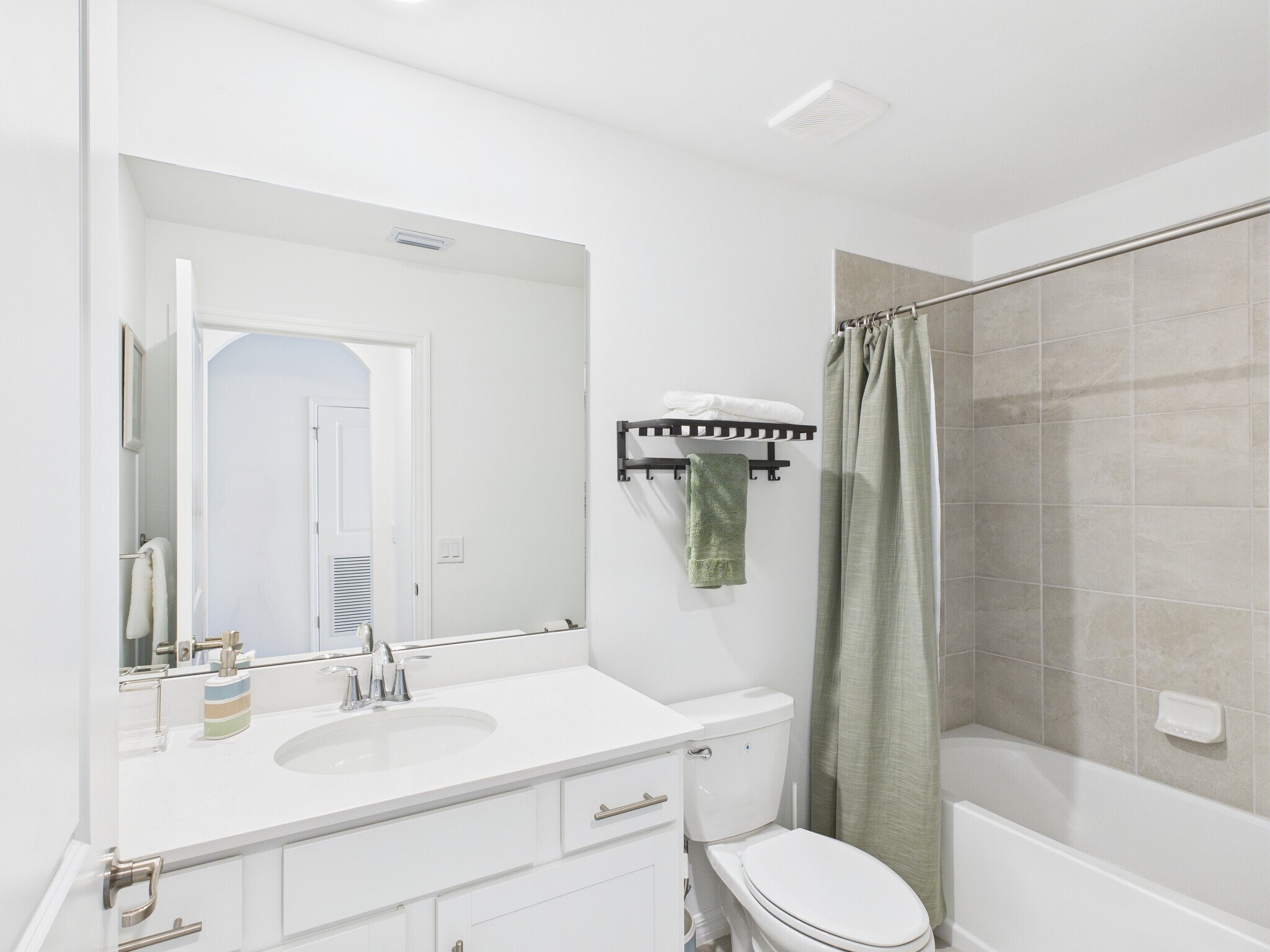 Building Photo - 5555 Double Eagle Cir