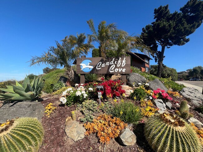 Building Photo - 2556 Ocean Cove Dr