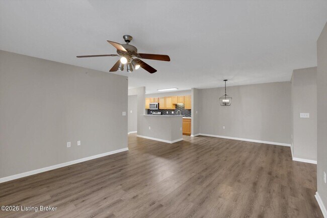 Building Photo - 6403 Shelton Circle