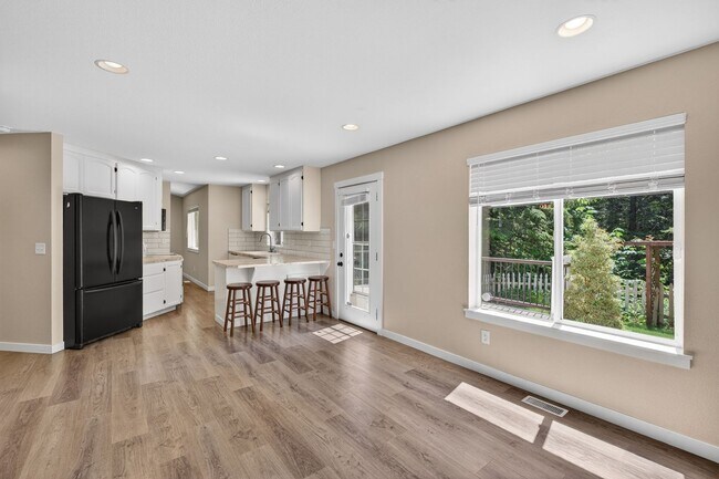 Building Photo - A Private Sanctuary with Perfect Proximity