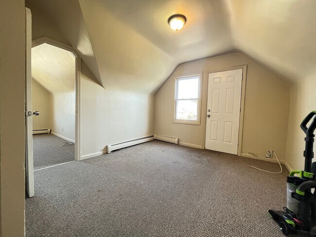 Building Photo - 46 Pennsylvania Ave