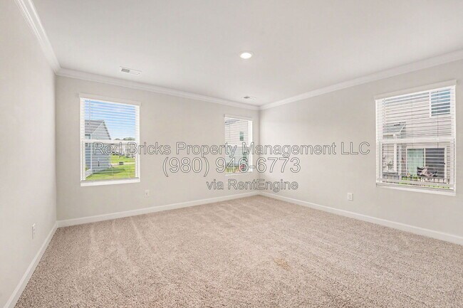 Building Photo - 2043 Old Rivers Rd