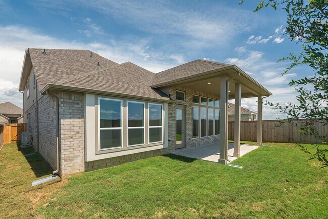 Building Photo - 11219 Tropical Forest Way