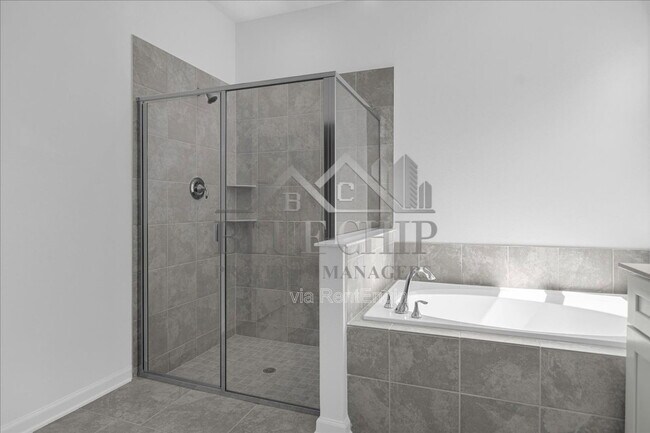 Building Photo - 3042 Country Side Dr