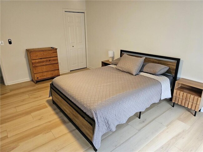 Building Photo - 1222 Paiute Ct