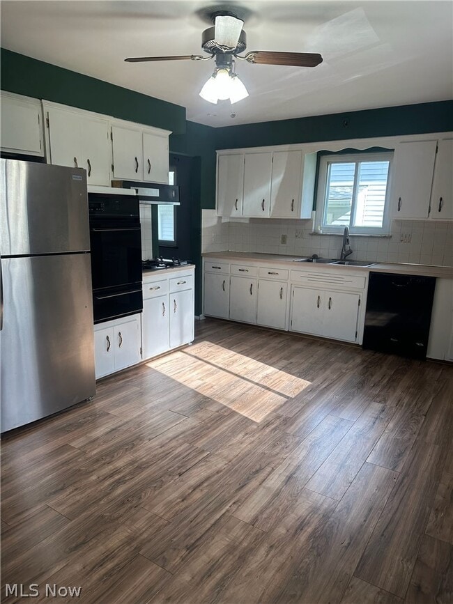 Building Photo - 1187 Bonnie Ln