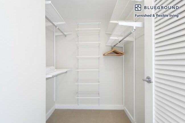 Building Photo - 425 8th St NW