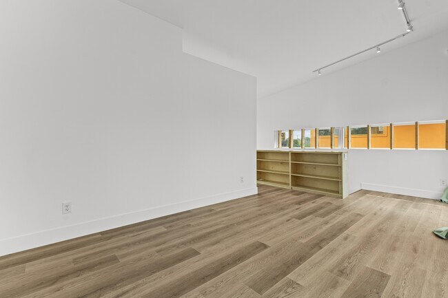 Building Photo - 4641 15th St