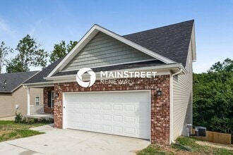 Building Photo - 4 Bedroom Pet-Friendly Home in Louisville,...