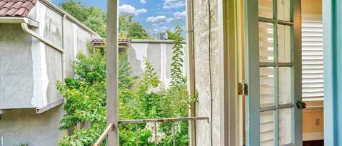 Building Photo - 3611 Las Colinas Dr