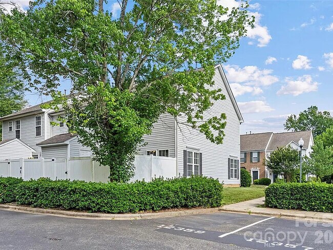 Building Photo - Earn Wealth While Leasing – Like a Homeowner – Lease to Own