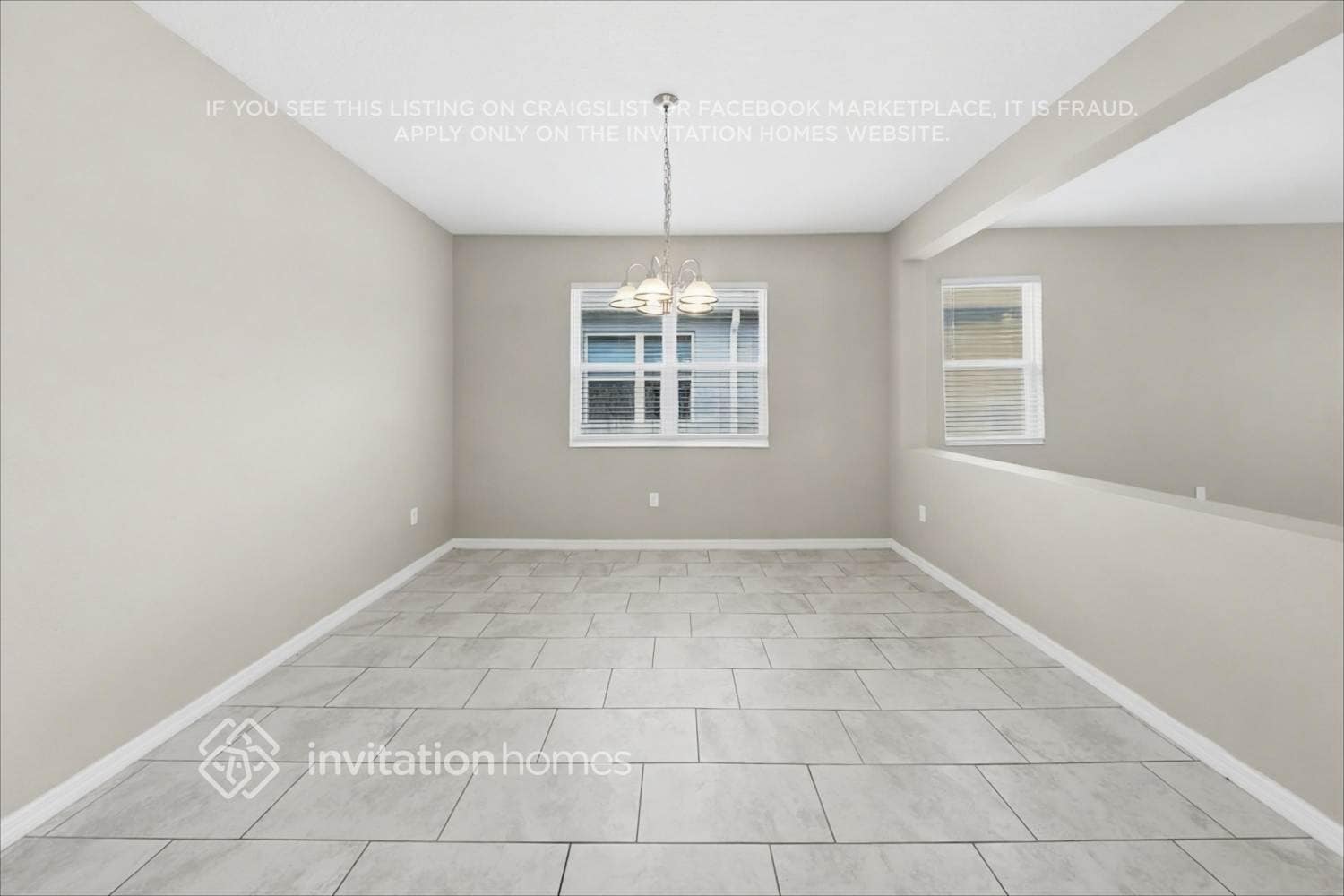 Building Photo - 14231 Seranoa Dr