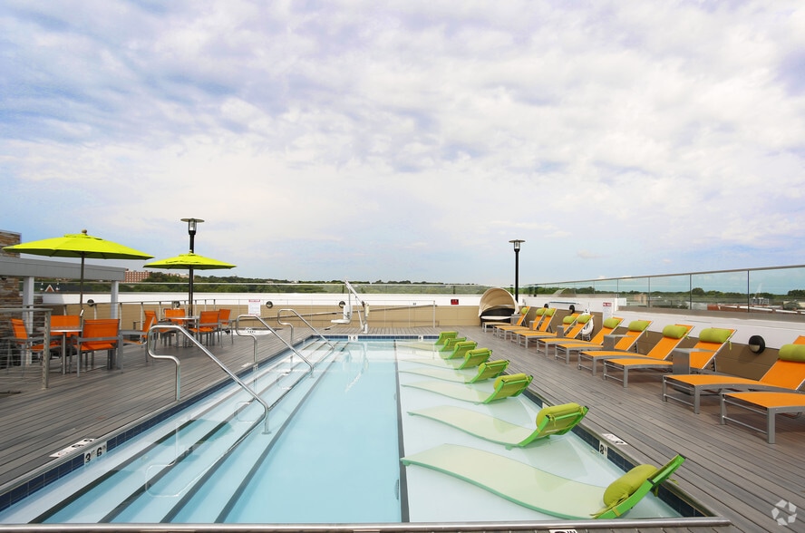 888 Lofts 888 New Hampshire St Lawrence KS 66044 Apartment Finder