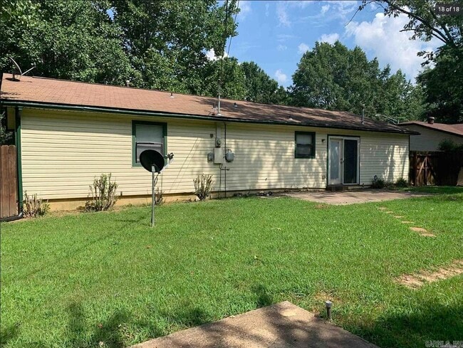 Building Photo - 35 Greenhaven Pl
