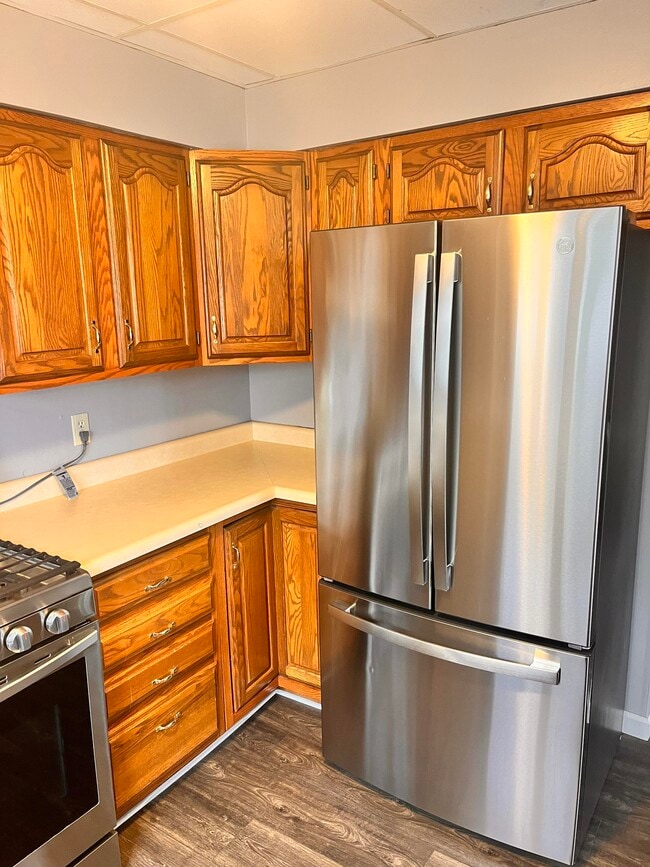 Building Photo - 9th Street Triplex