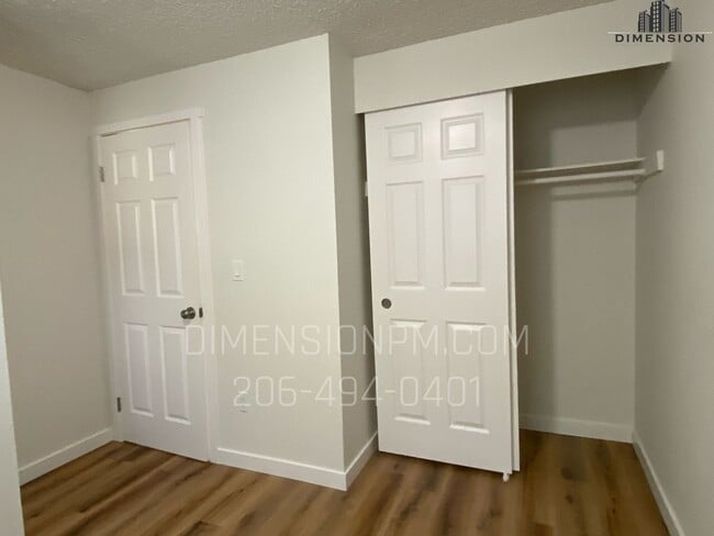 Building Photo - Covington Gem – Spacious 4BR/2BA Remodeled Home!