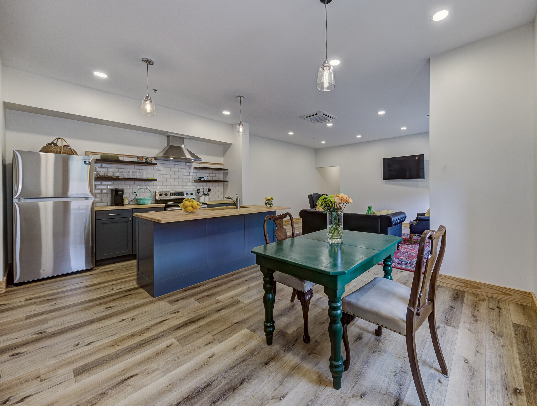 Dining Area - 1220 Adams St
