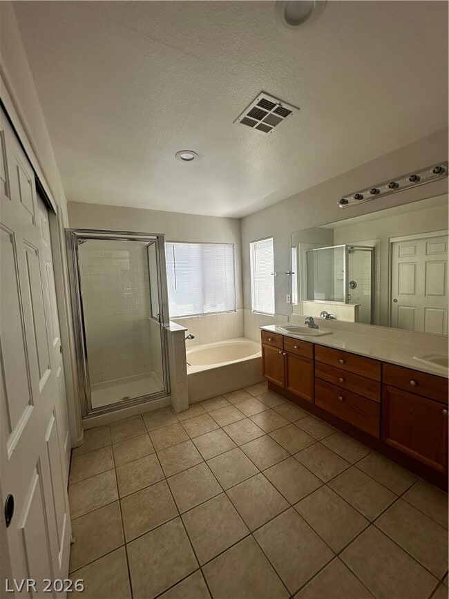 Building Photo - 2569 Williamsburg St