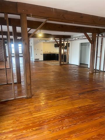 Building Photo - 2007 S Ervay St