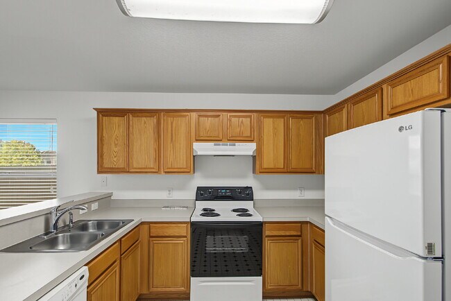 Building Photo - Single Family 3 Bedroom for Rent