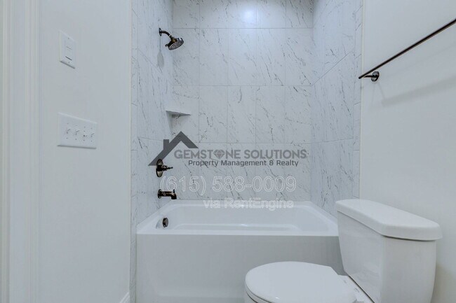 Building Photo - 1001 Championship Blvd