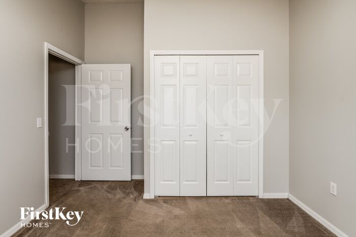 Building Photo - 7540 Groveoak Dr