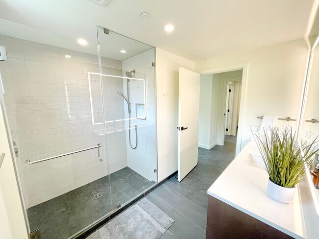 Building Photo - Wailea's newest development, La'i Loa, 3 bedroom / 3 bathroom Furnished & Fabulous - Fall/Winter ...