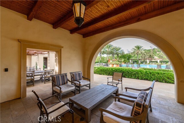 Building Photo - 8 Last Bloom