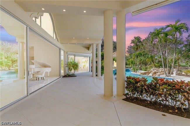 Building Photo - 6599 Glen Arbor Way
