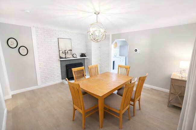 Building Photo - 14926 E 10 Mile Rd