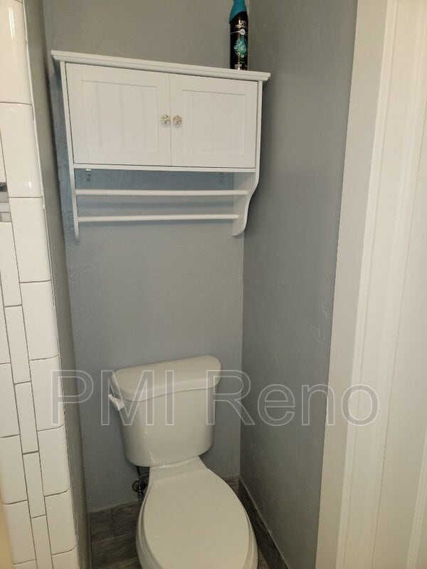 Building Photo - 315 Ryland St