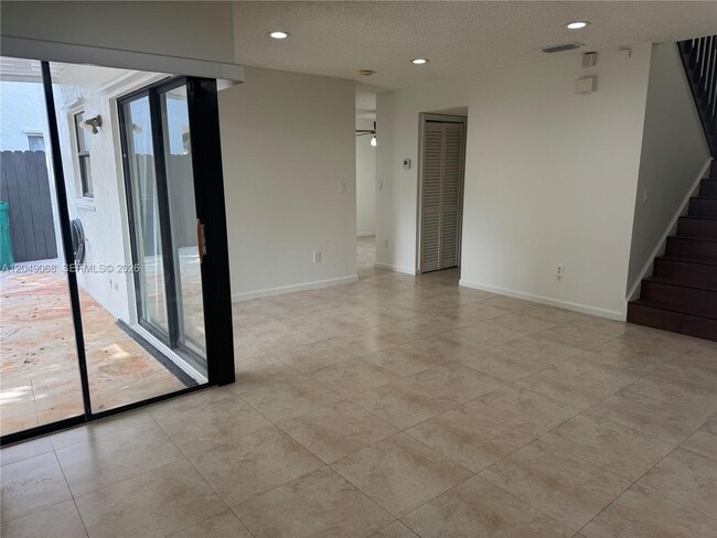 Building Photo - 15054 SW 127th Pl