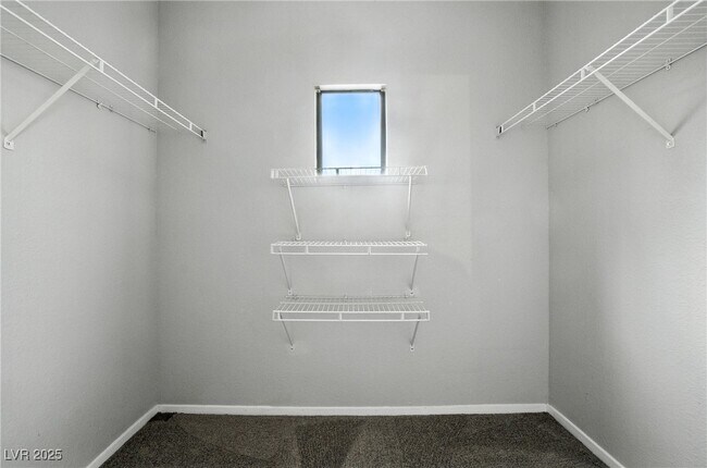 Building Photo - 8250 N Grand Canyon Dr