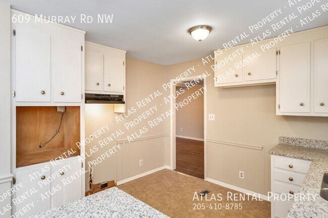Building Photo - 609 Murray Rd NW