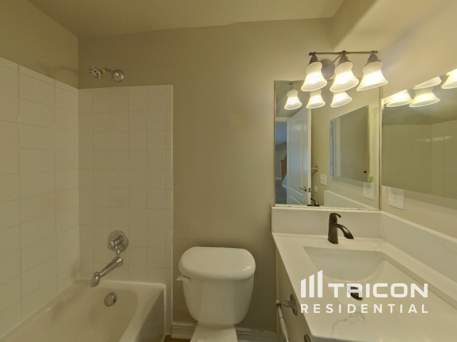 Building Photo - 6659 Silverwind Cir