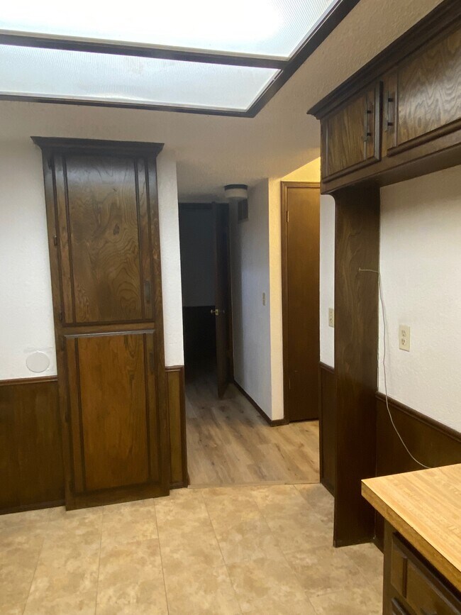 Building Photo - 6716 Elk Canyon Rd