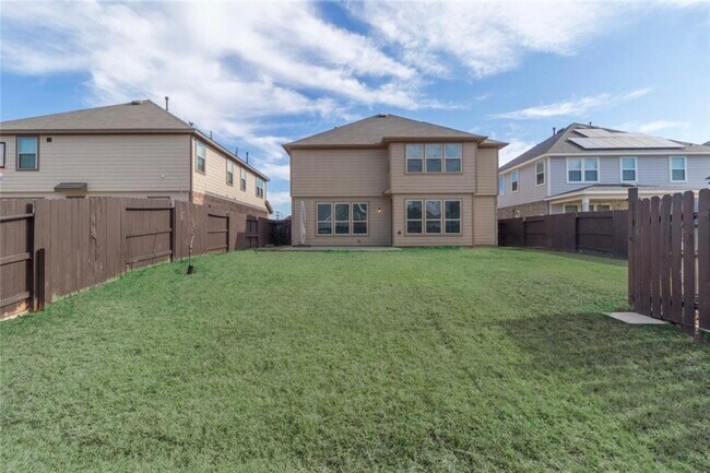 Building Photo - 20623 Pioneer Oak Ln