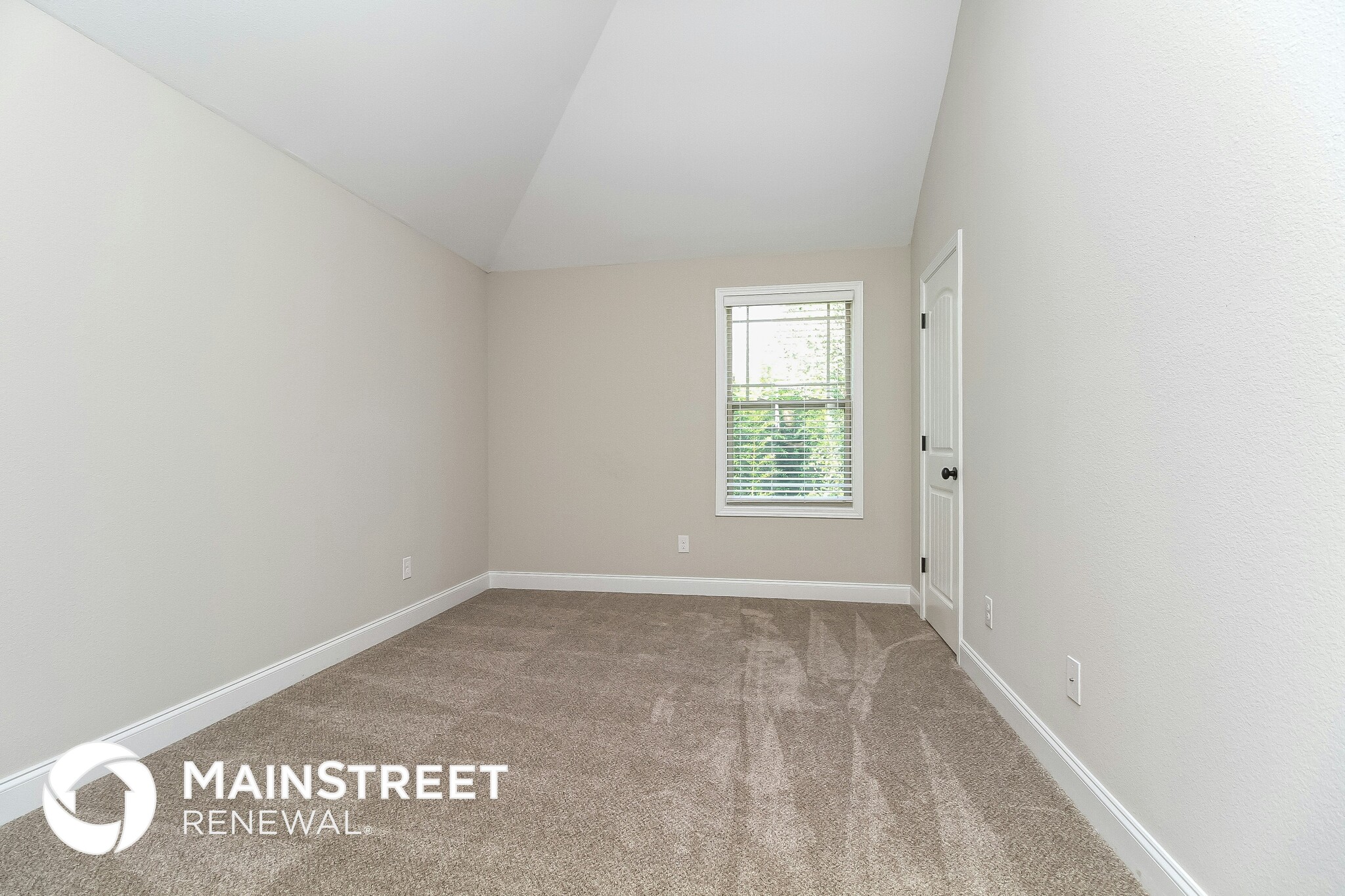 Building Photo - 1237 Catawba Way